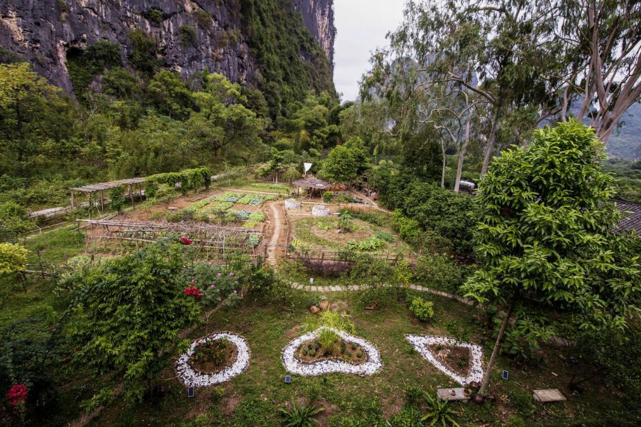 Nirvana Organic Farm Inn Yangshuo Exterior foto